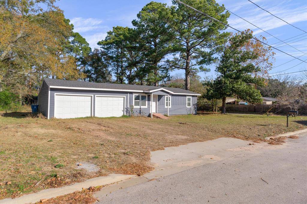 600 M L King Jr Boulevard, Athens, TX 75751