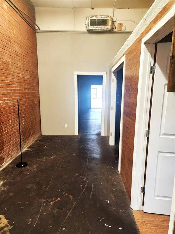 215 N Travis Street #B, Sherman, TX 75090