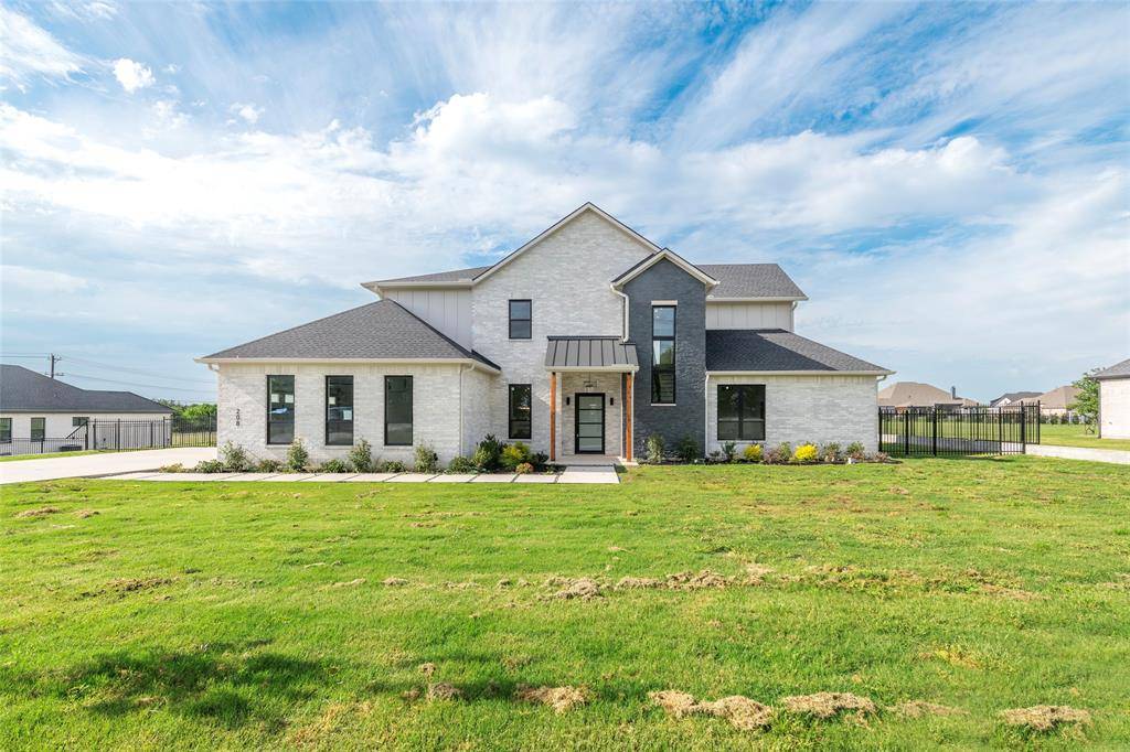 208 W Cottage Hill Parkway, Weston, TX 75009
