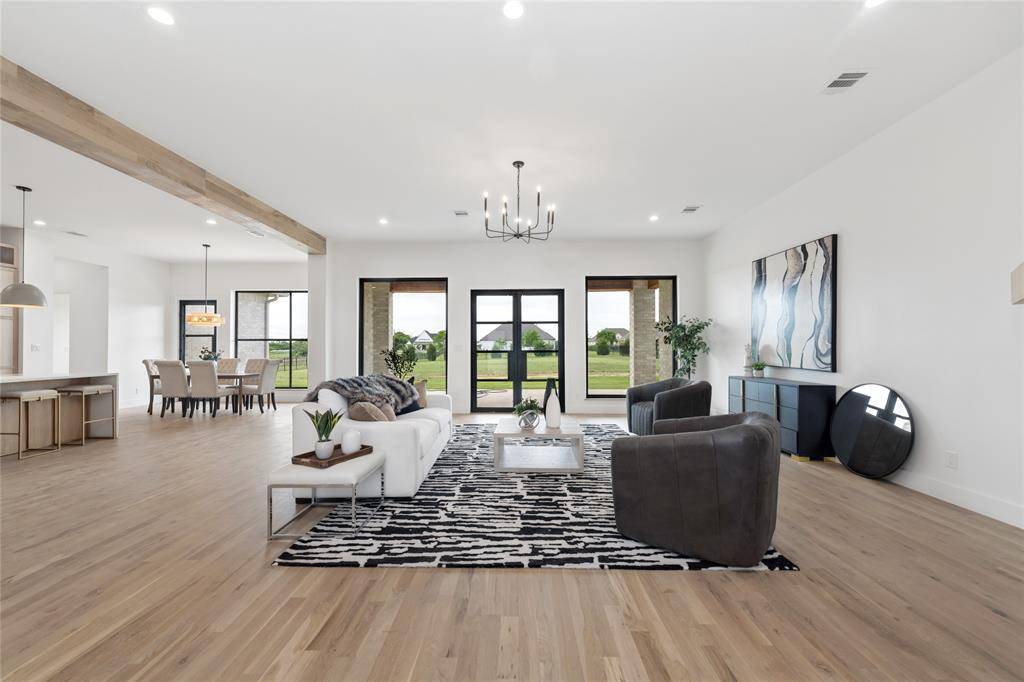 208 W Cottage Hill Parkway, Weston, TX 75009