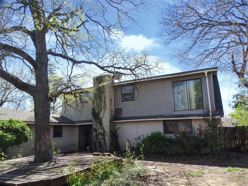 815 Wood River Road, Dallas, TX 75232