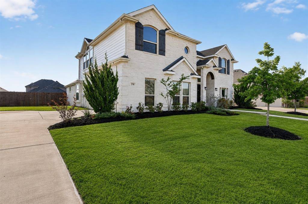370 Cheyenne Mountain Drive, Ovilla, TX 75154