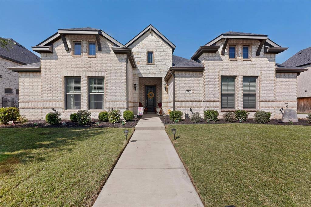 713 Toby Trail, Mansfield, TX 76063