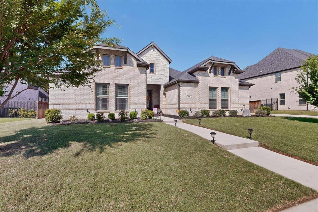 713 Toby Trail, Mansfield, TX 76063