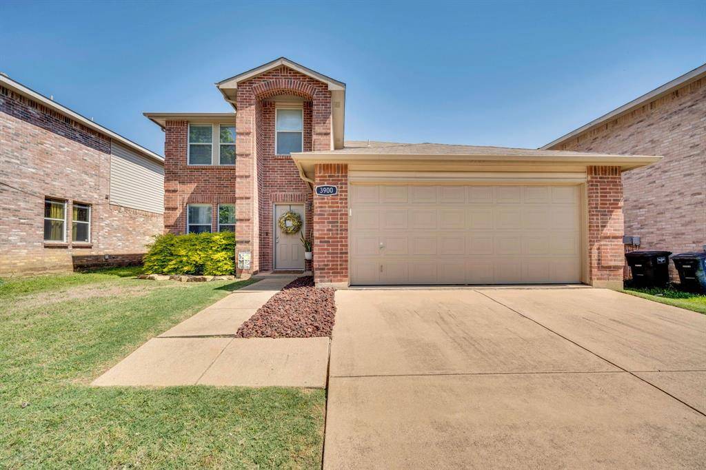 3900 Country Lane, Fort Worth, TX 76123