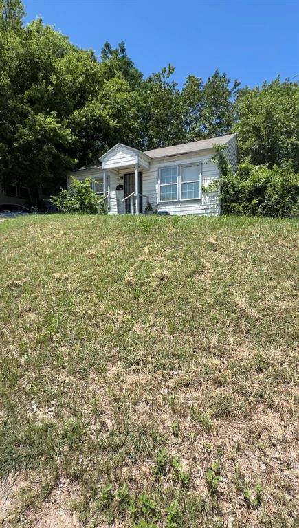 1531 Padgitt Avenue, Dallas, TX 75203