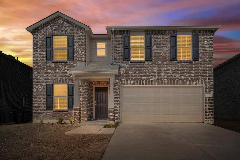 1233 Trace Drive, Aubrey, TX 76227