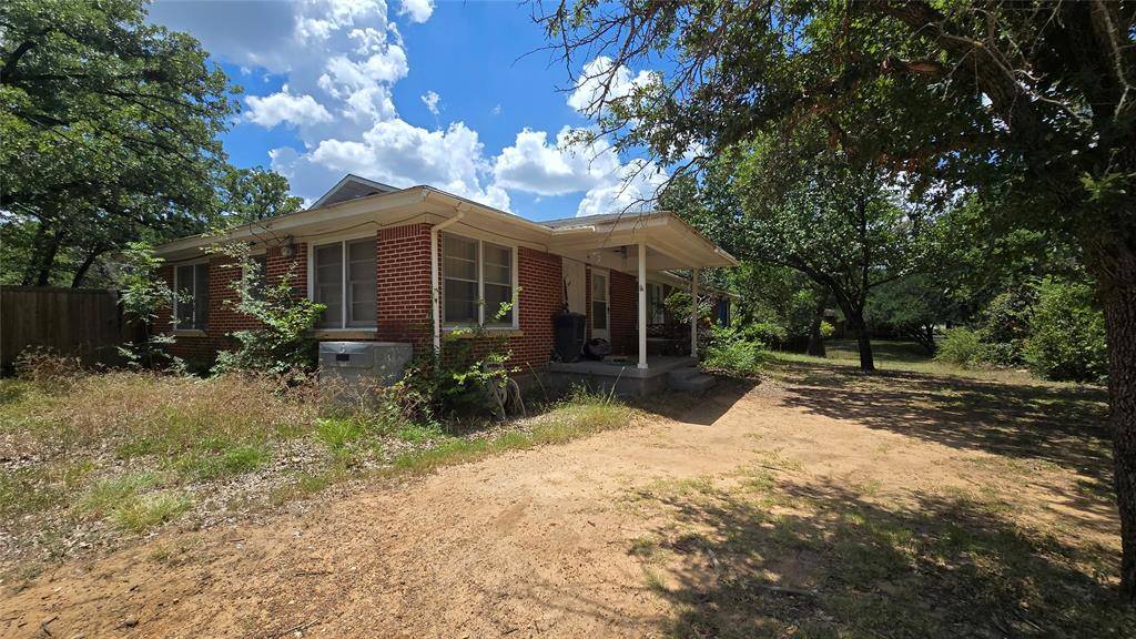 2503 W Pipeline Road, Euless, TX 76040