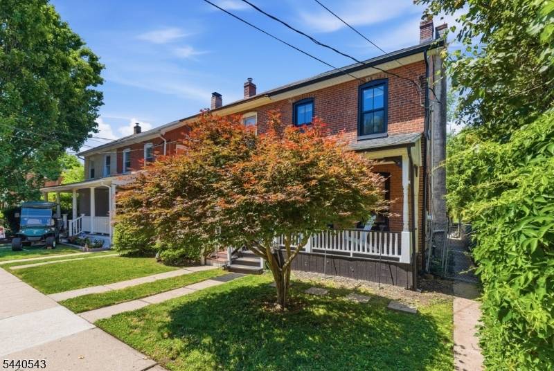 273 N Main St, Lambertville City, NJ 08530