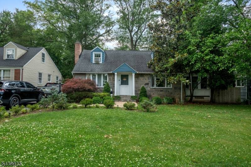 958 Leland Ave, Plainfield City, NJ 07062