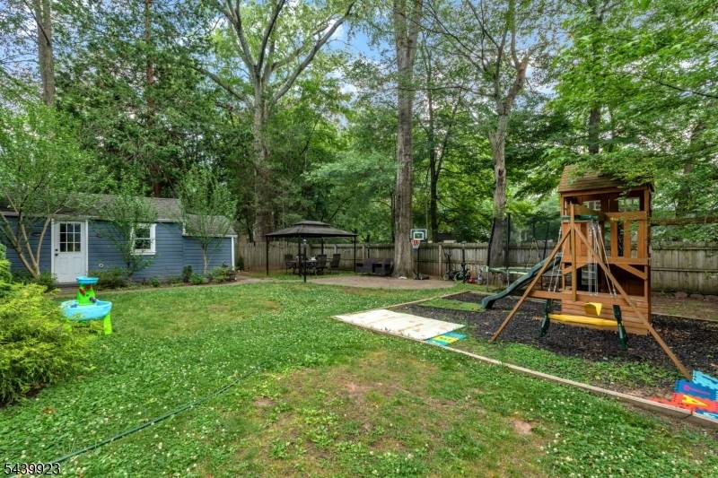958 Leland Ave, Plainfield City, NJ 07062