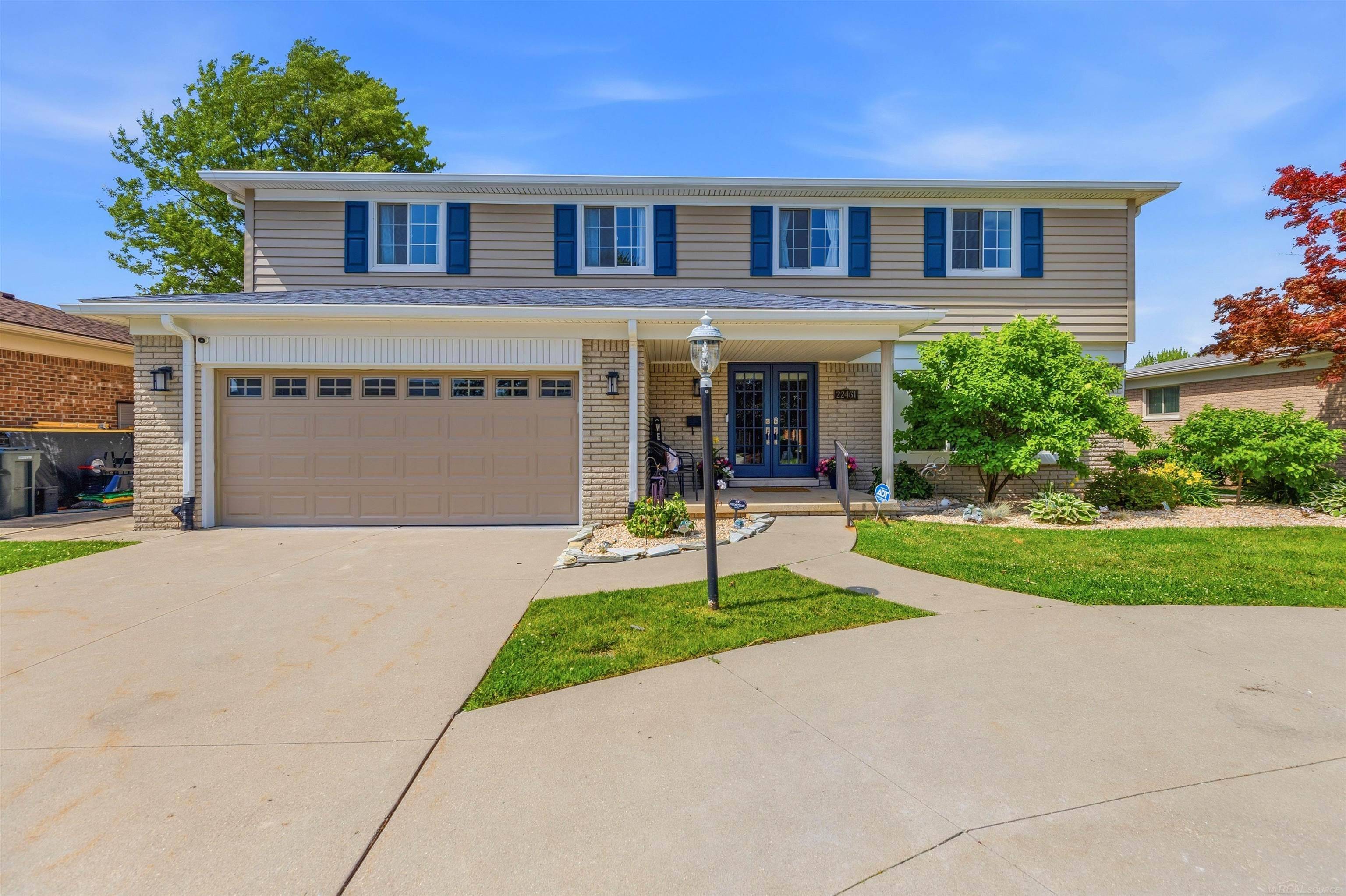 22461 LaVon ST, St Clair Shores, MI 48081