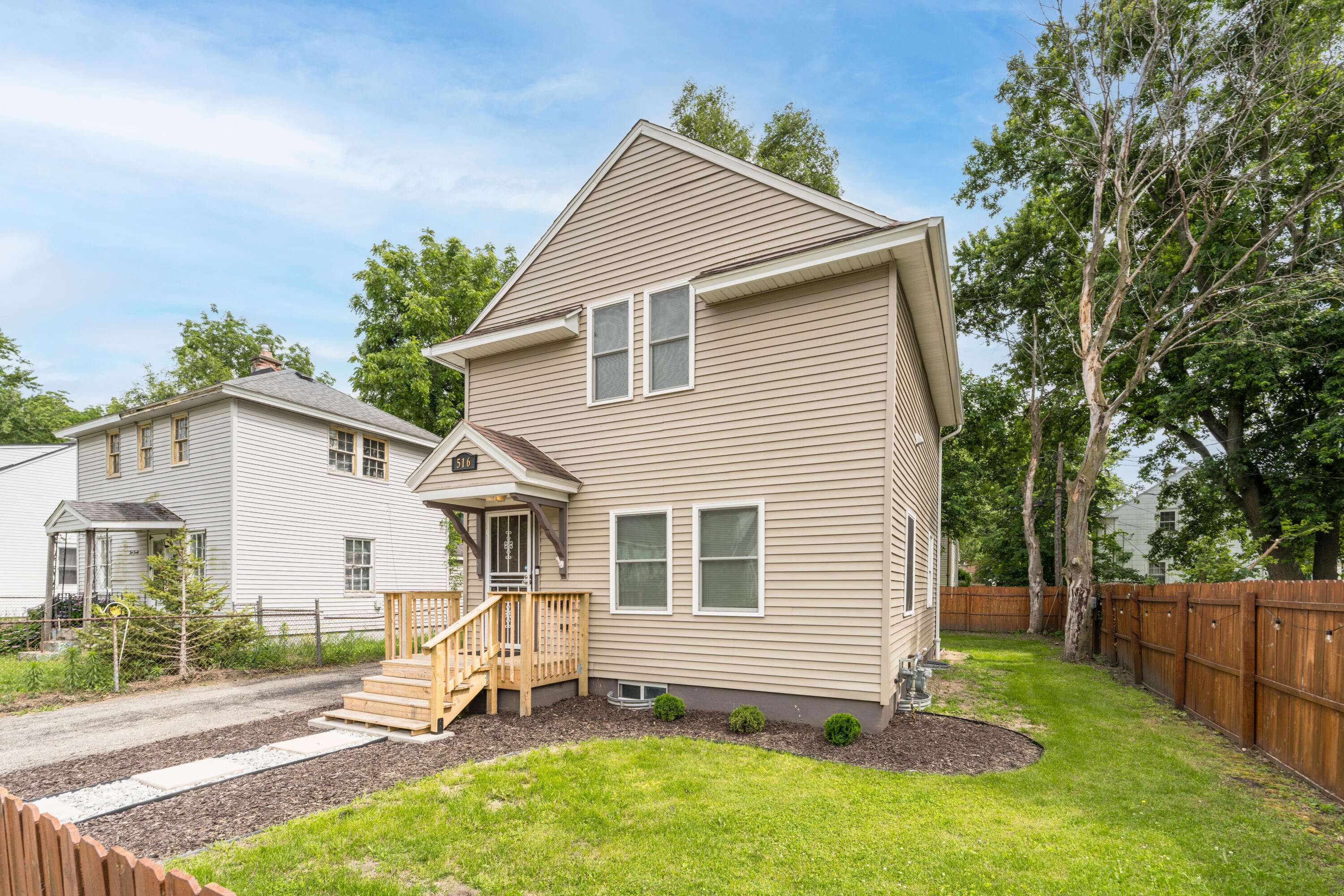 516 Lay BLVD, Kalamazoo City, MI 49001
