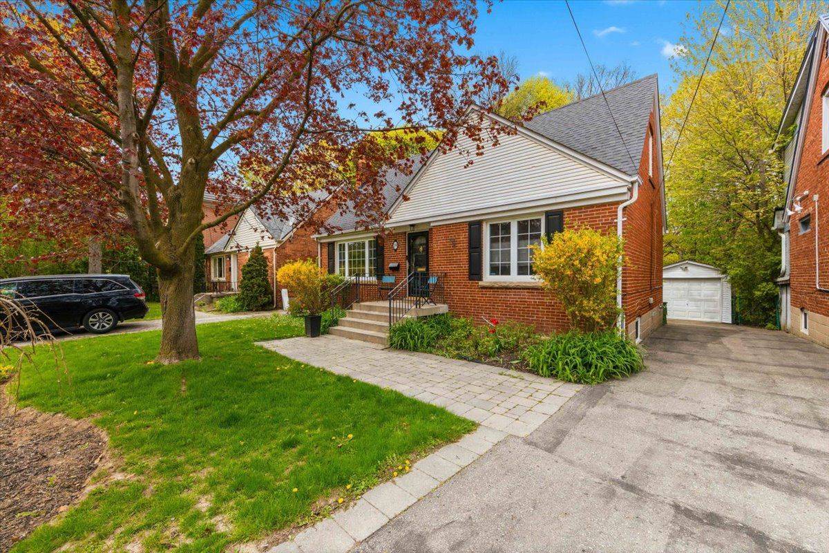 19 Walker RD, Toronto C07, ON M2N 2K2