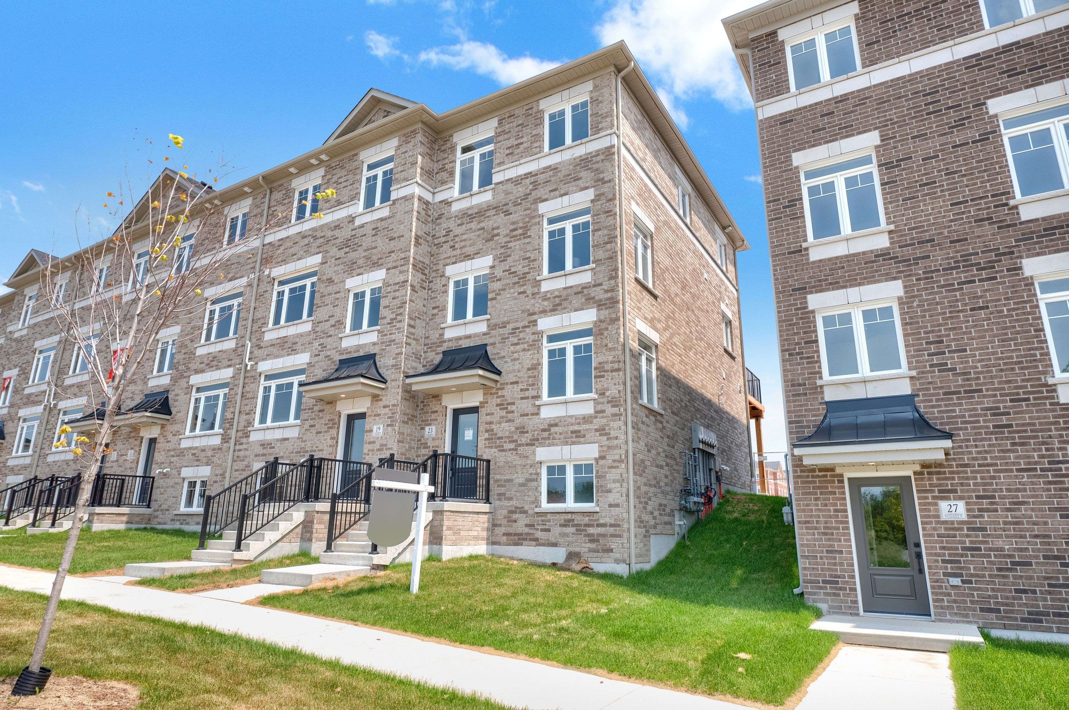 23 Addyman CRES, Clarington, ON L1B 0X1