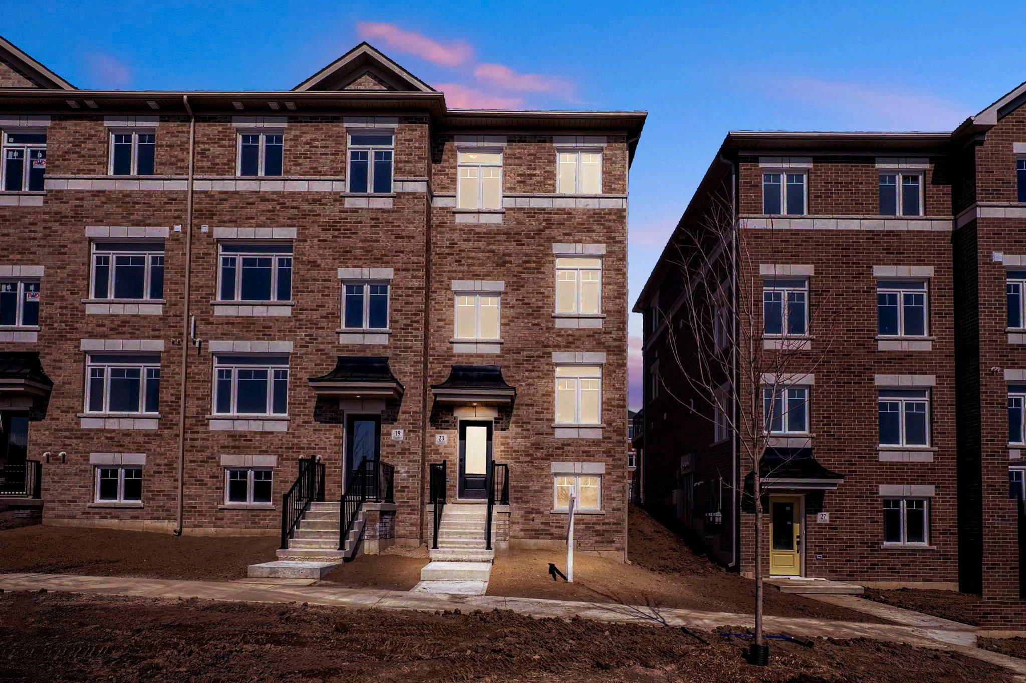 23 Addyman CRES, Clarington, ON L1B 0X1