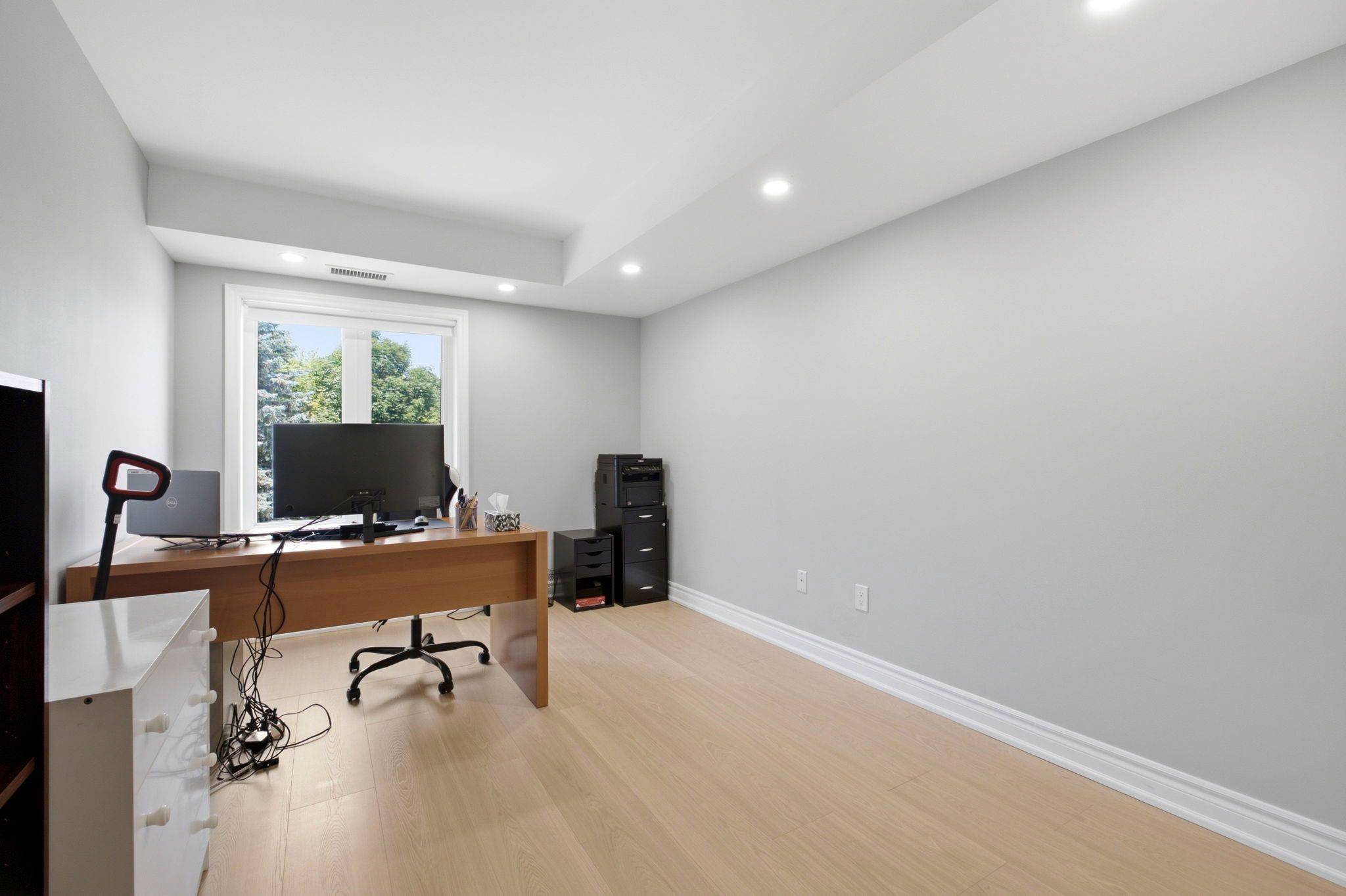32 Church ST #305, King, ON L0G 1T0