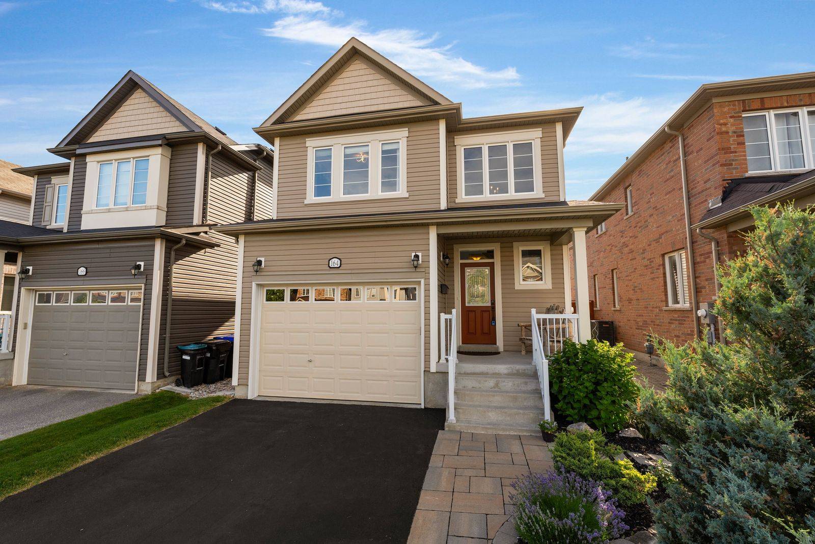 164 Wagner CRES, Essa, ON L3W 0R7
