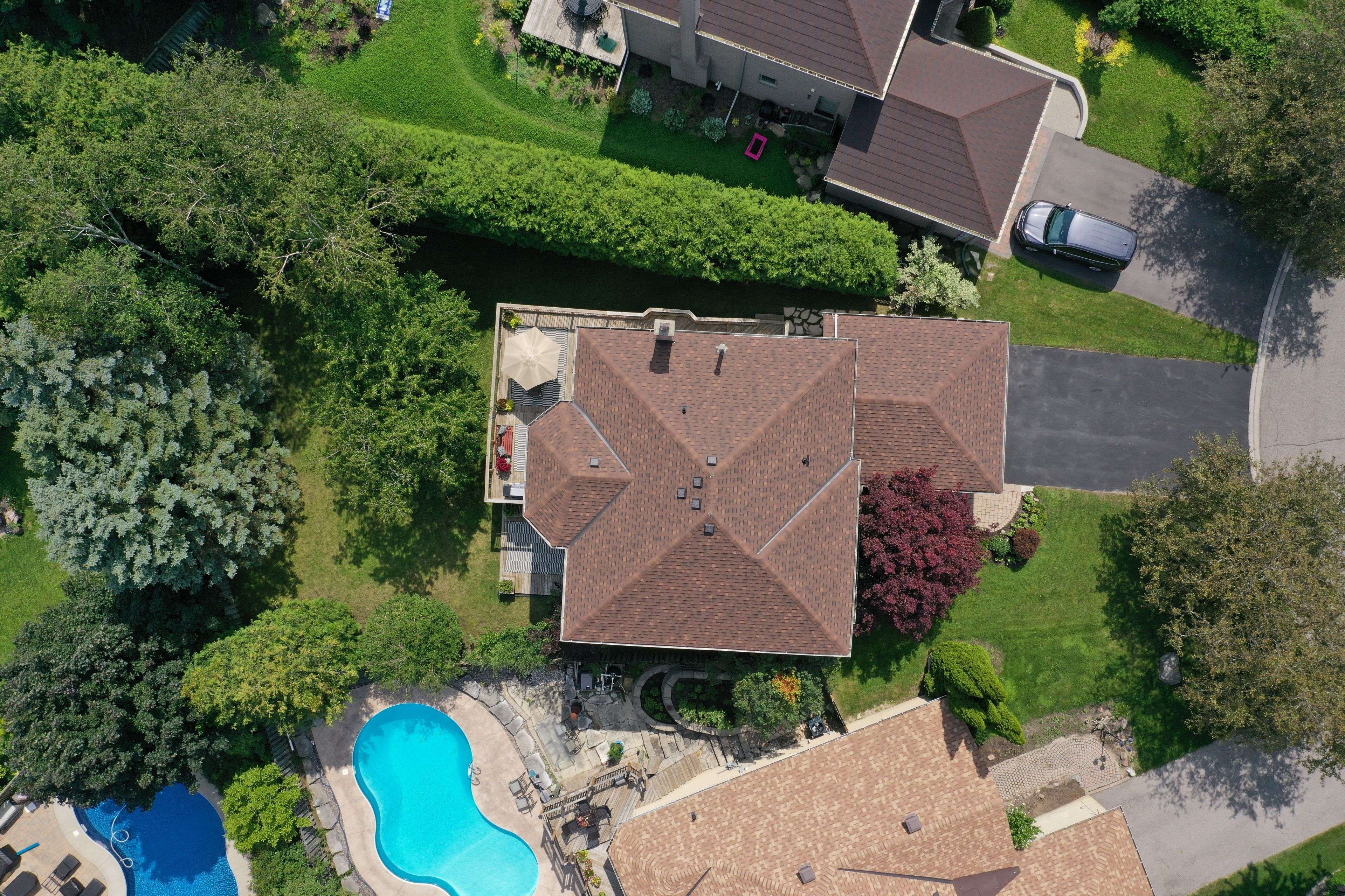 15 Beatty CRES, Aurora, ON L4G 5V2