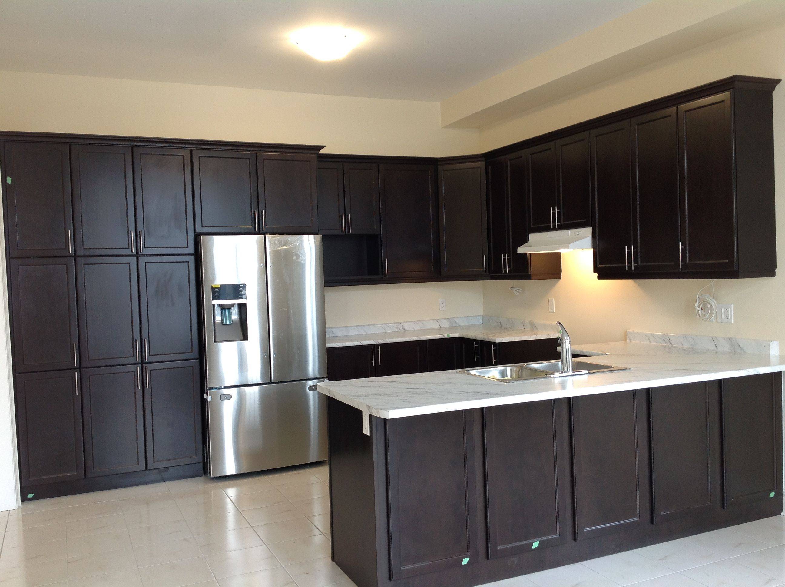 64 Cayton CRES, Bradford West Gwillimbury, ON L3Z 0V9