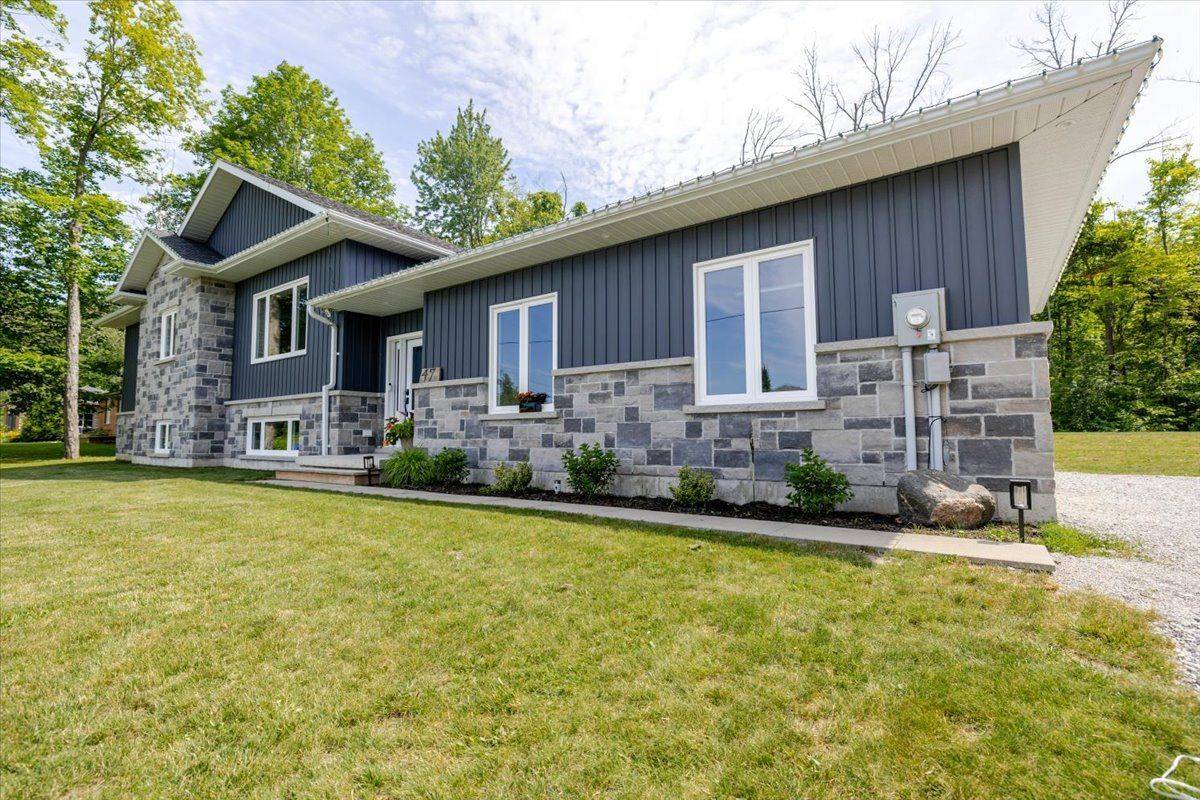 47 Easy ST, Georgina, ON L0E 1N0