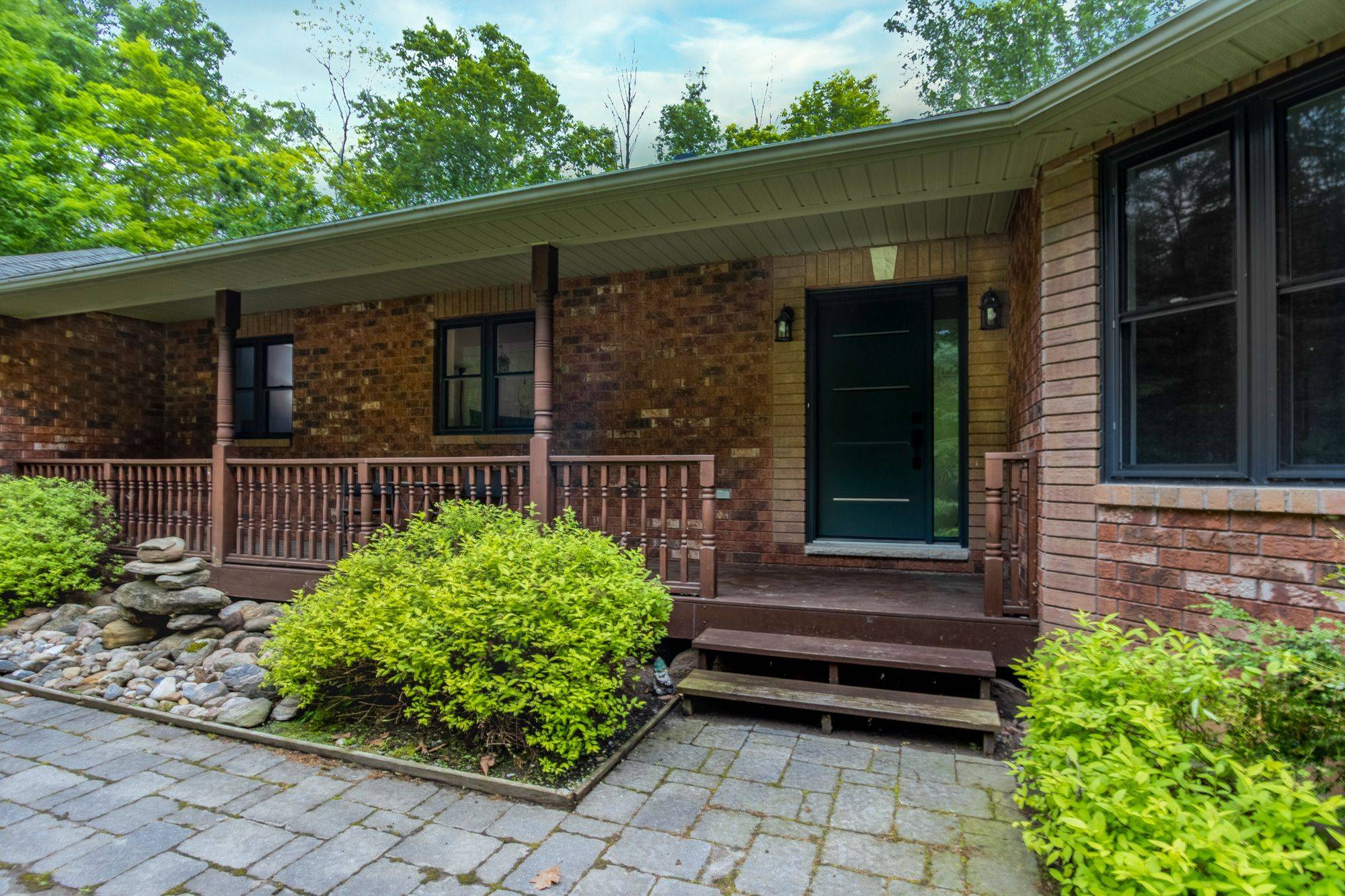 2367 MacDonald RD, Springwater, ON L0L 1P0