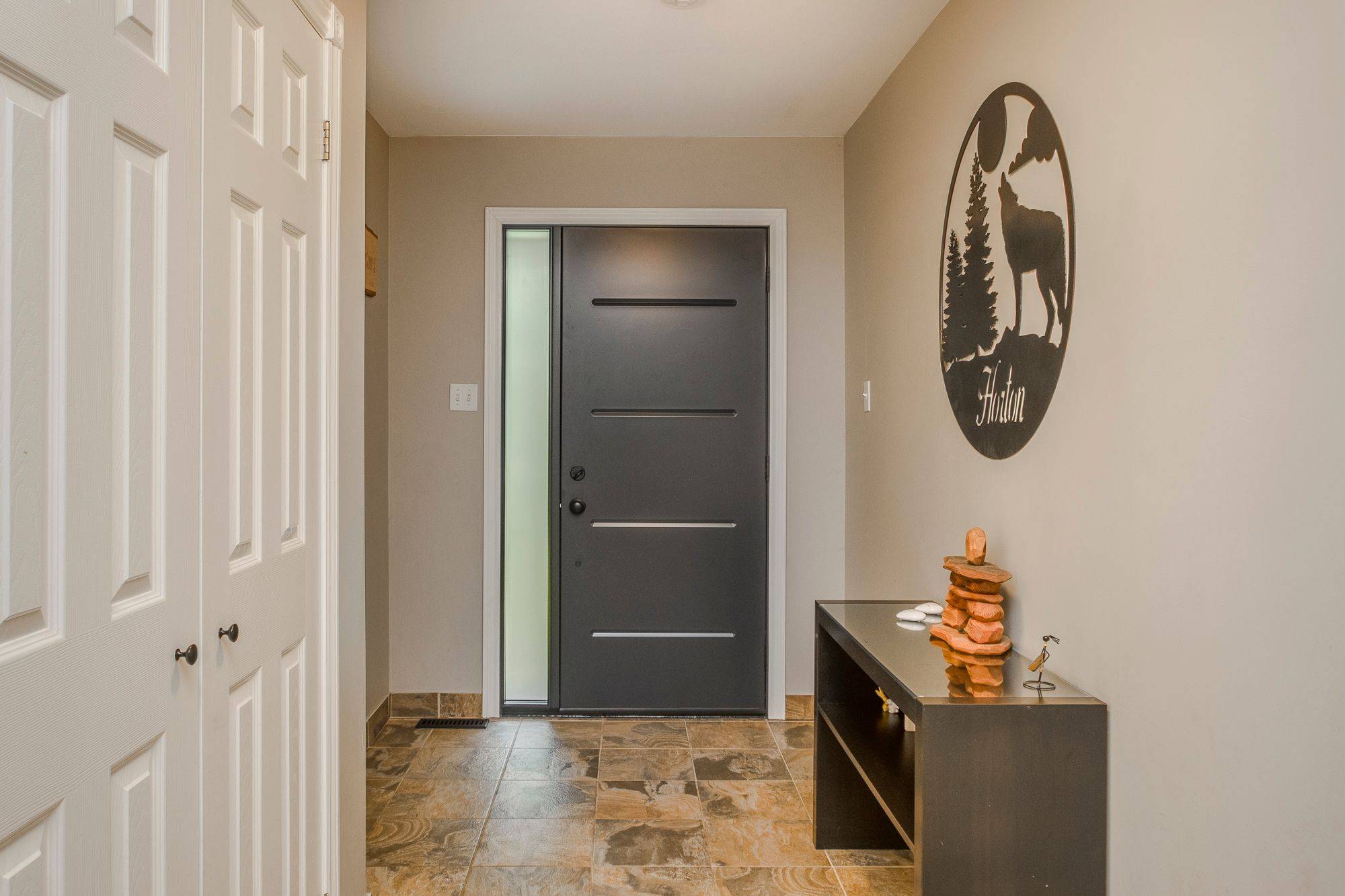 2367 MacDonald RD, Springwater, ON L0L 1P0