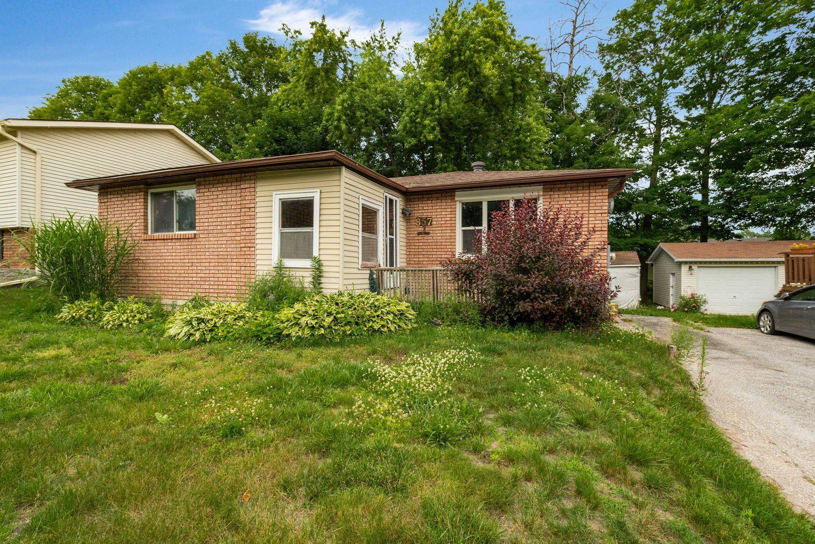 857 Birchwood DR, Midland, ON L4R 4Y3