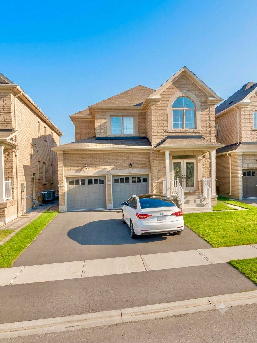 7 Meltwater CRES, Brampton, ON L6P 3W1