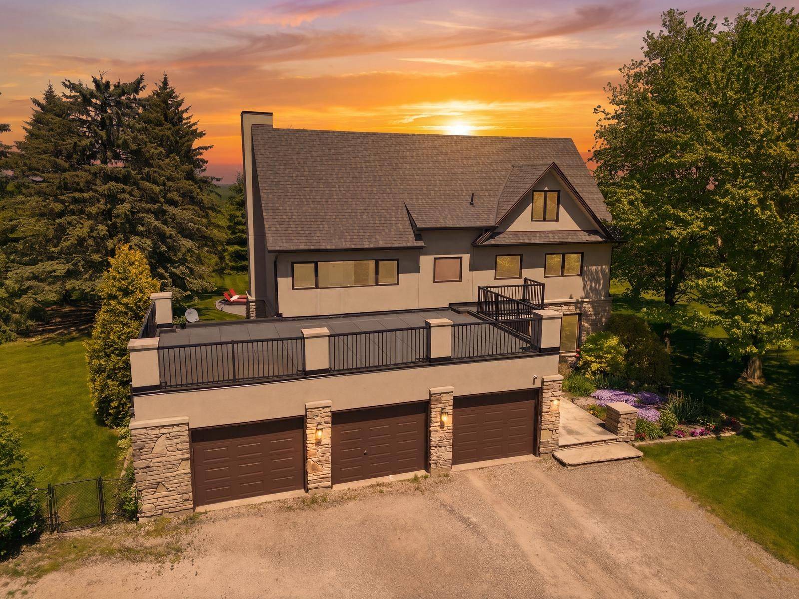 15415 Clayhill RD, Halton Hills, ON L7G 4S8