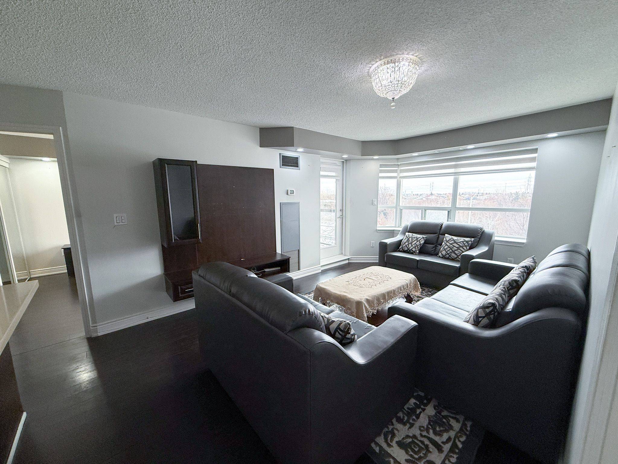 300 Ray Lawson BLVD #403, Brampton, ON L6Y 5H5