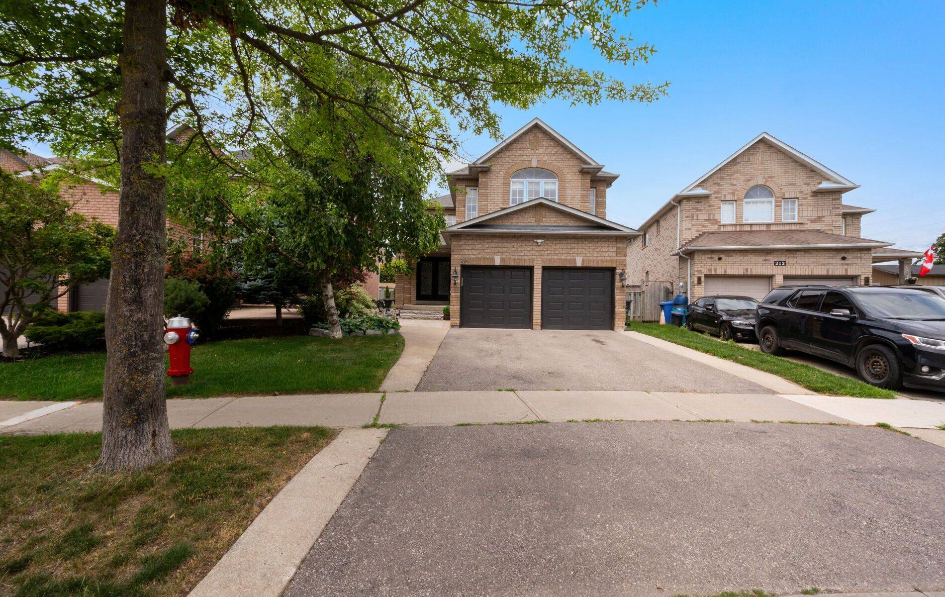214 Waterbury ST, Caledon, ON L7E 2H9