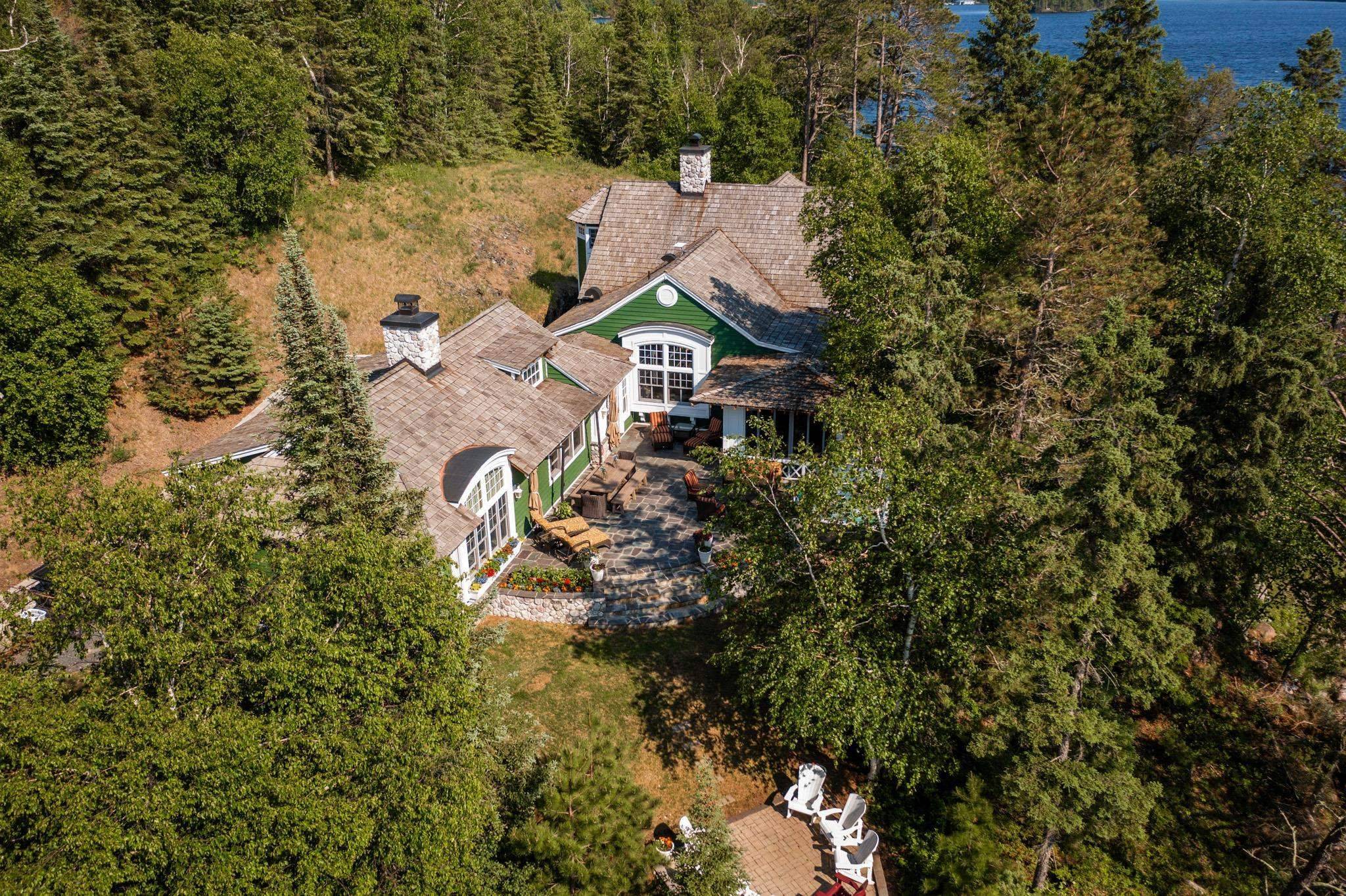 295P Rogers Island, Kenora Remote Area, ON P0X 1C0