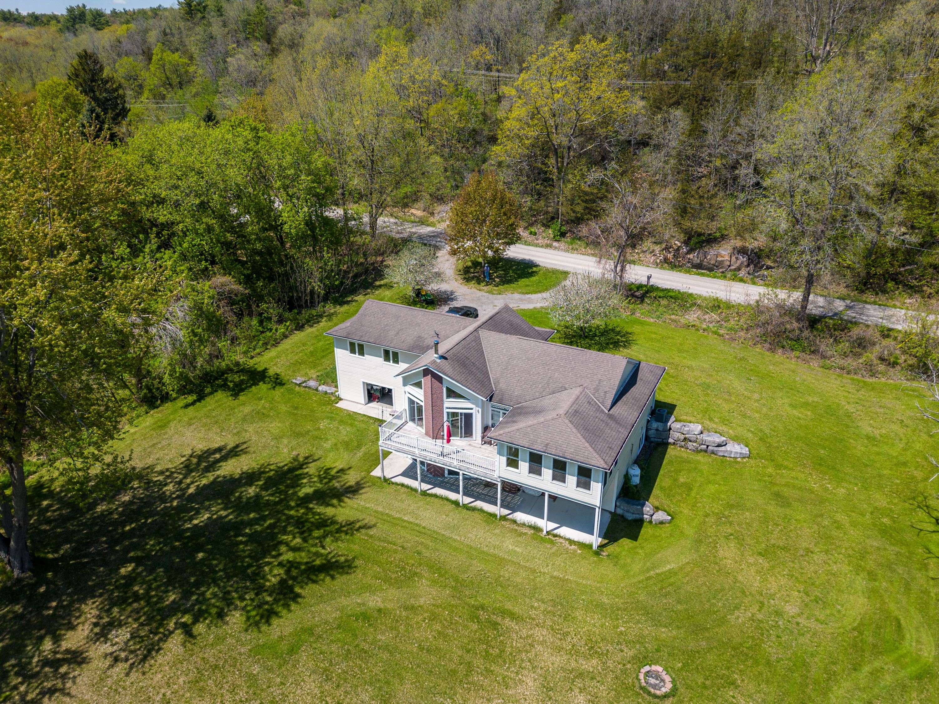 139 Old River RD, Leeds And The Thousand Islands, ON K0E 1R0