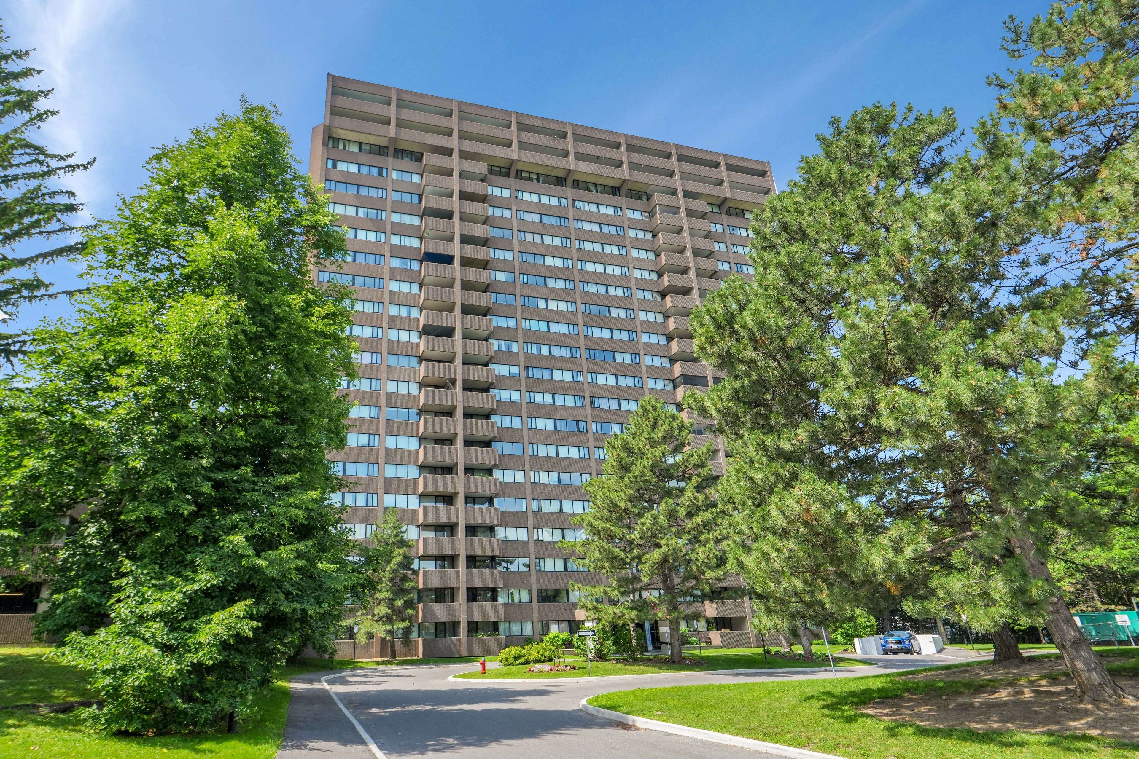 3360 Southgate RD #104, Hunt Club - South Keys And Area, ON K1V 9A6