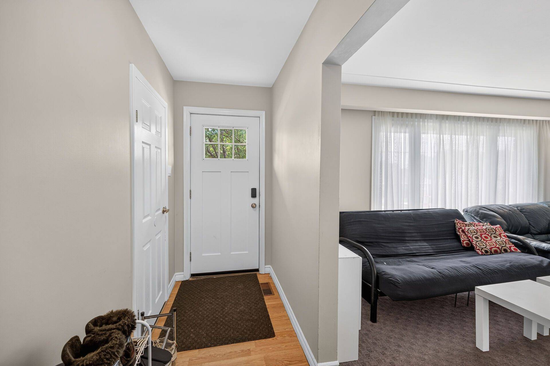 27 Ainslie AVE, Hamilton, ON L8S 2J5