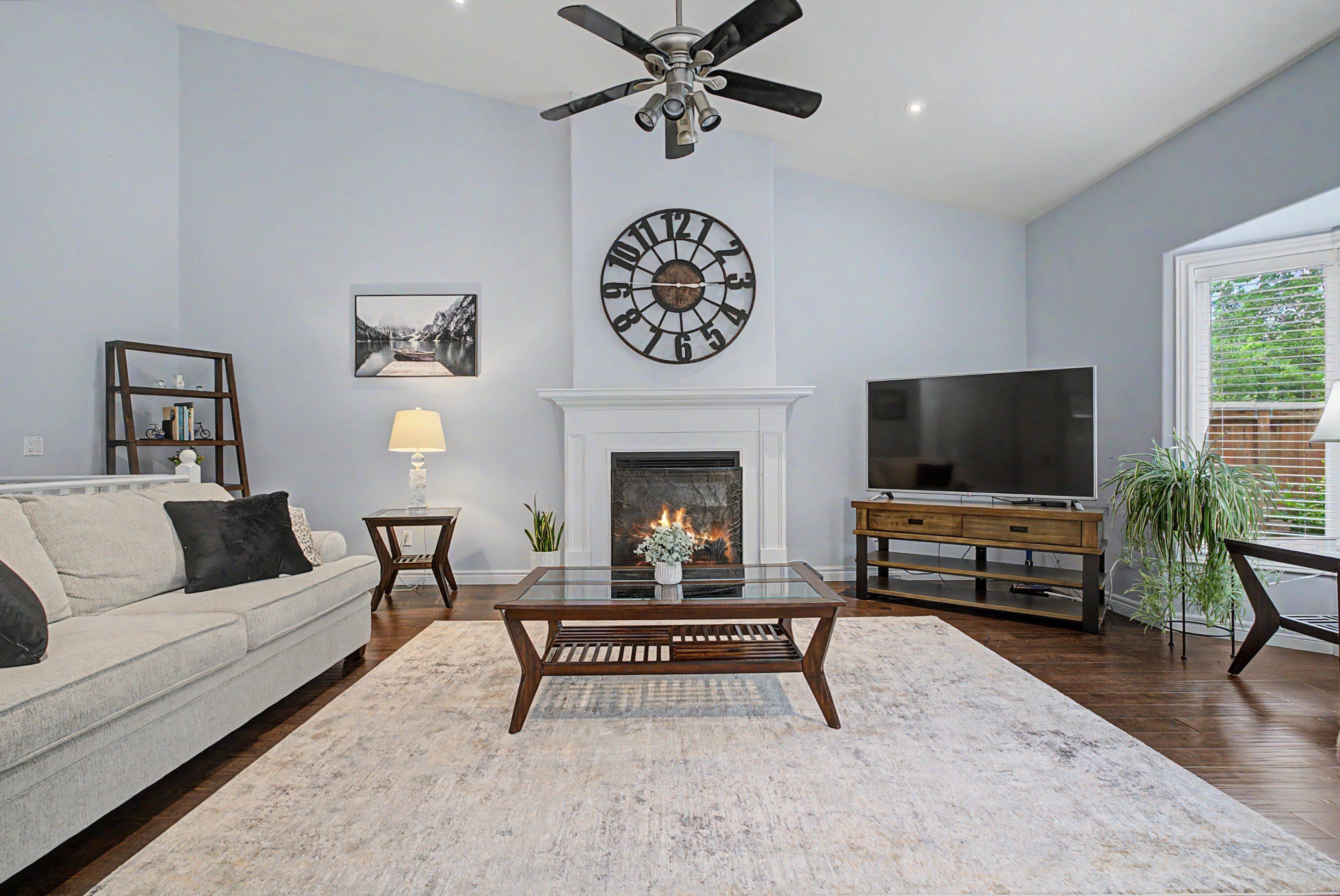 24 Hardy RD #3, Brantford, ON N3T 5K6