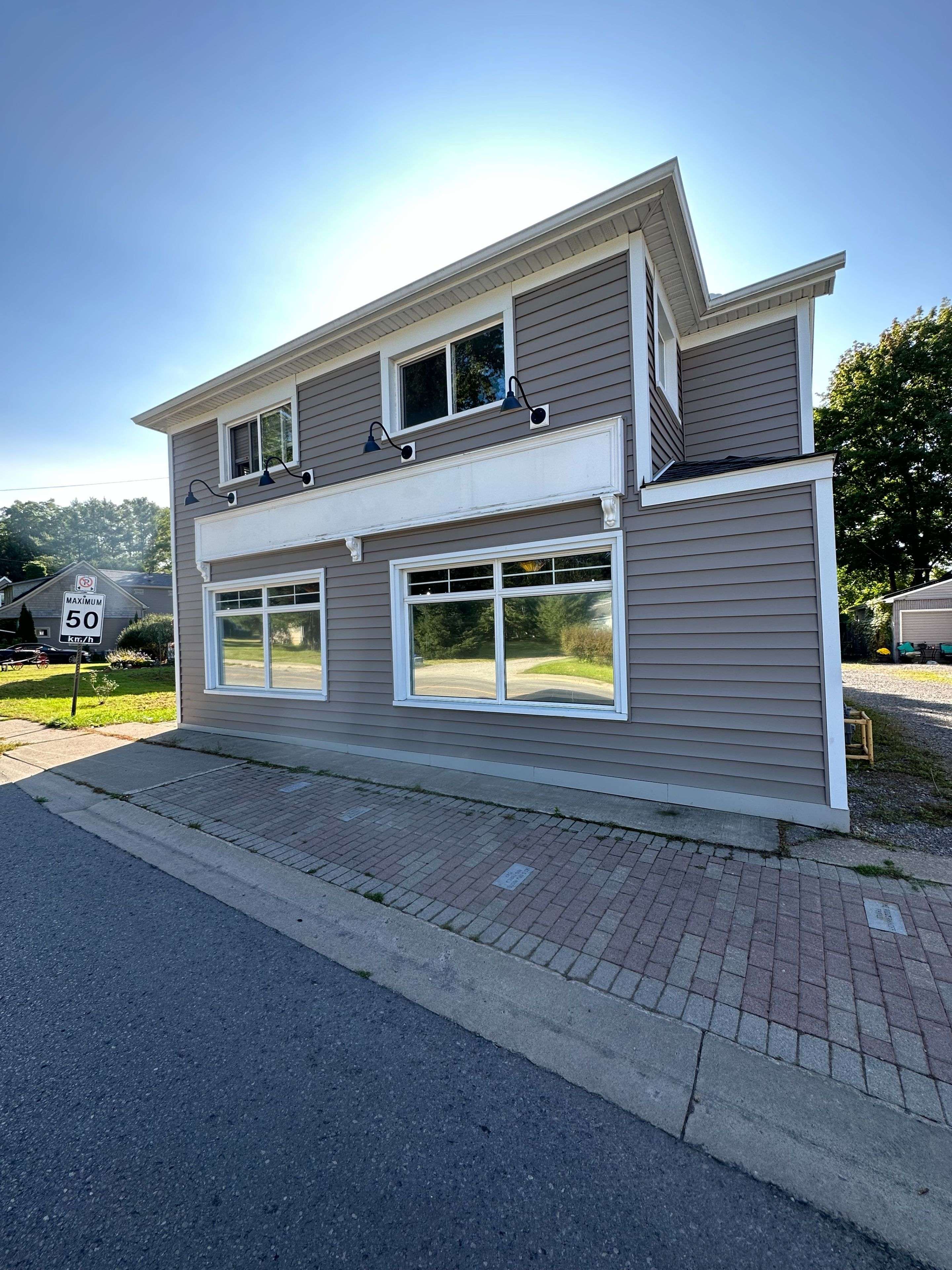 780 Canboro RD, Pelham, ON L0S 1C0