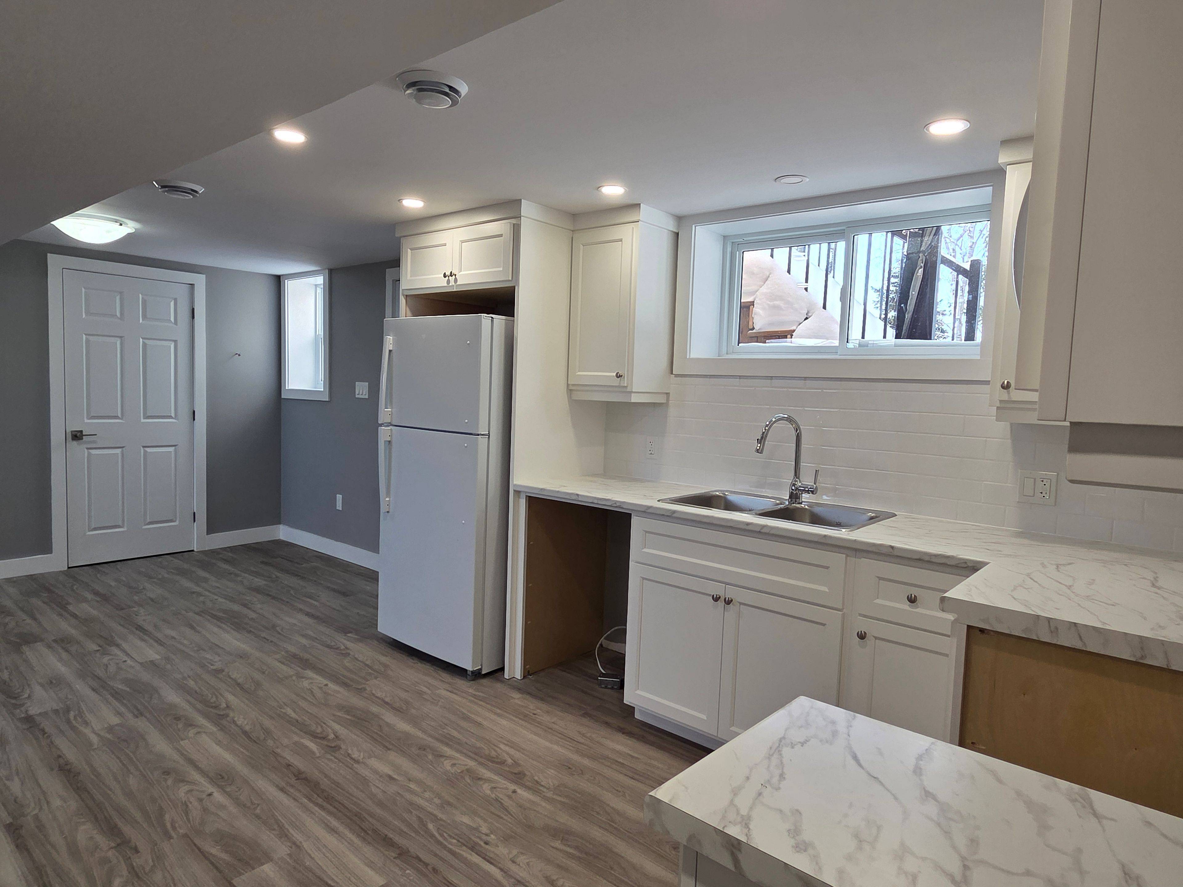 398 Kingsway ST E #Unit 2, Kincardine, ON N2Z 1W3