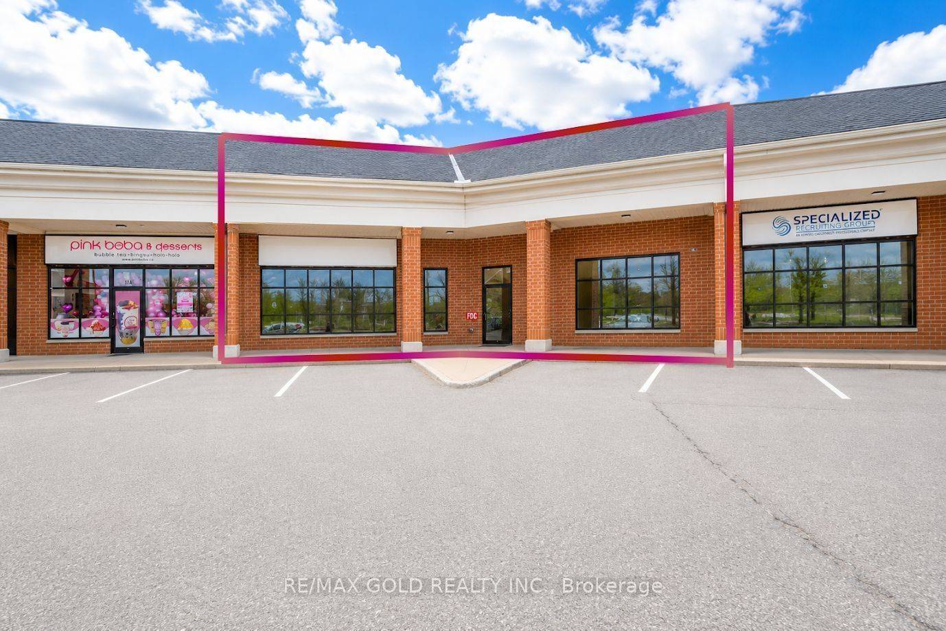 900 Jamieson Pkwy #15, Cambridge, ON N3C 4N6
