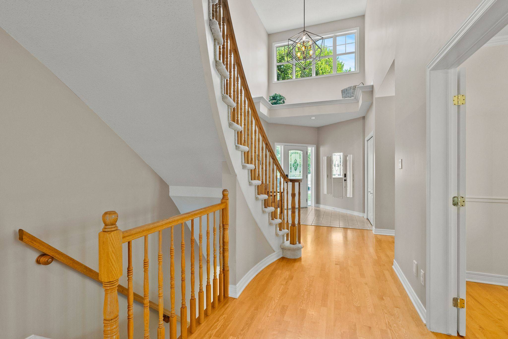 21 Avonmore CRES, Barrhaven, ON K2G 6J7