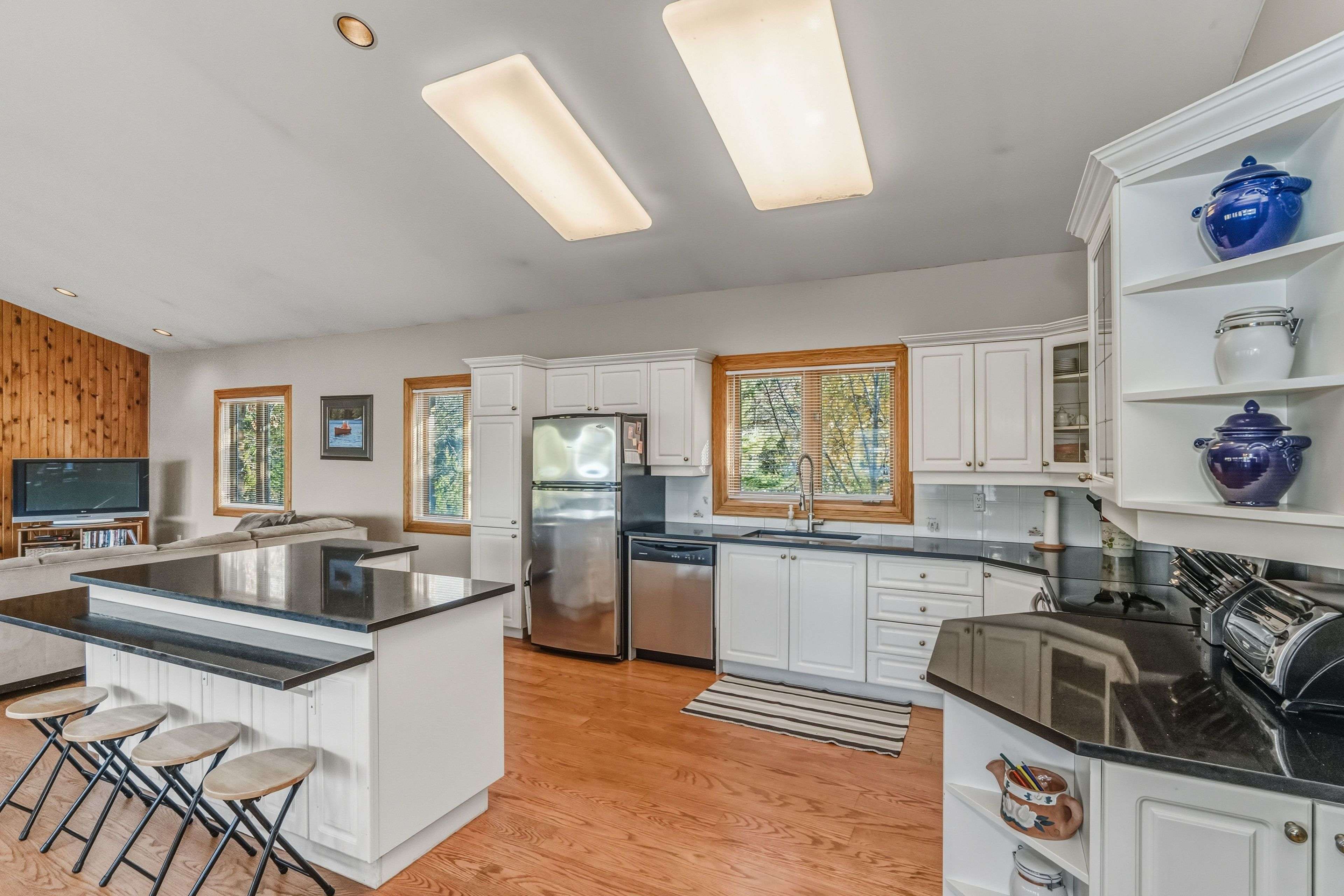 804 Kings Farm RD, Georgian Bay, ON L0K 1S0