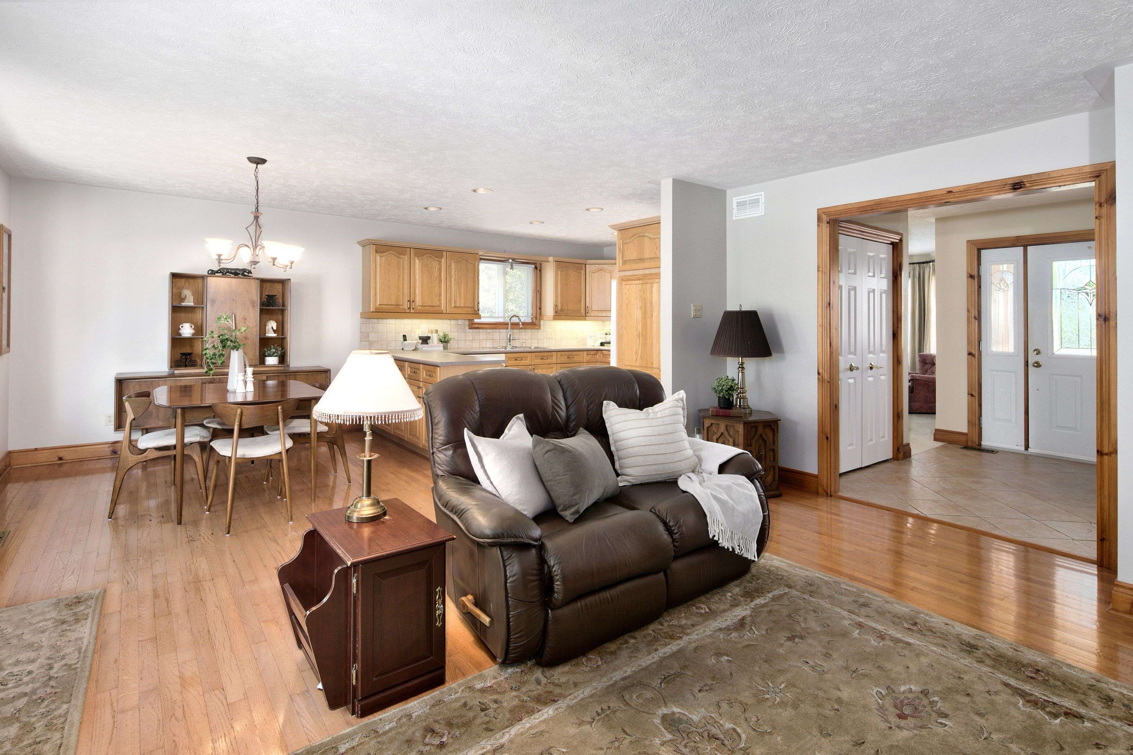 3 Wickens LN, Blue Mountains, ON N0H 2P0