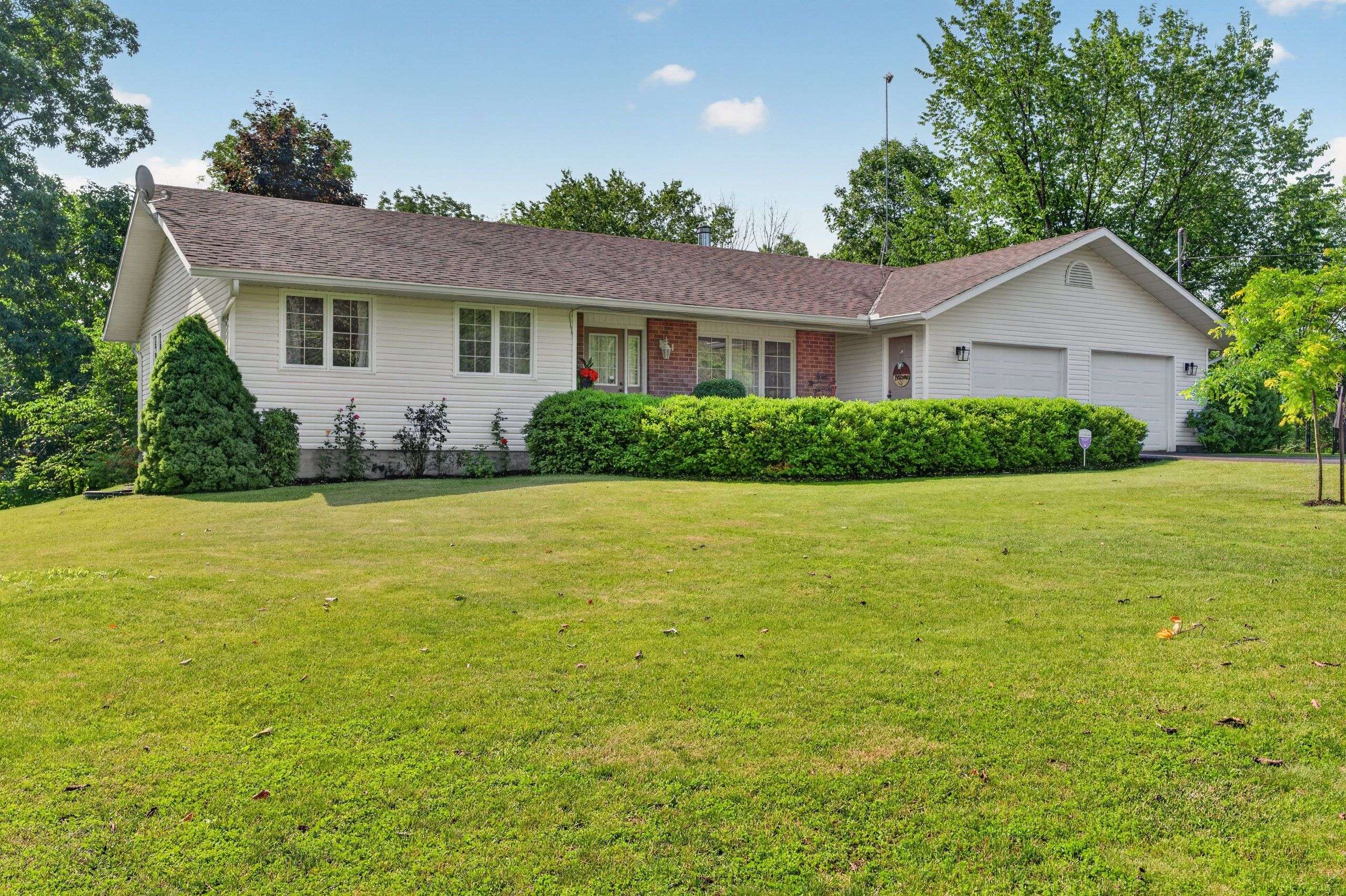6930 Perth RD, Frontenac, ON K0H 2L0