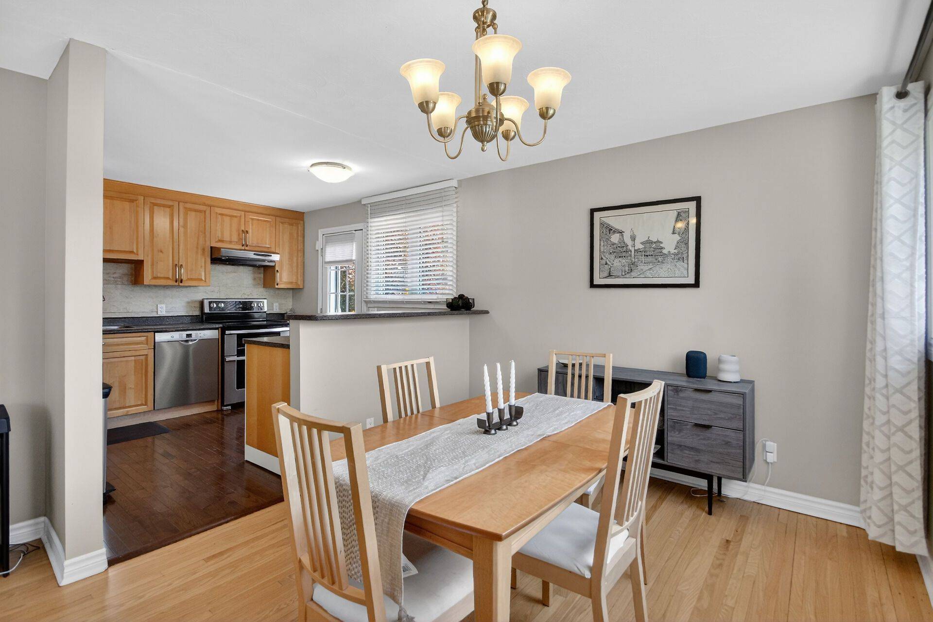 1865 ARIZONA AVE, Alta Vista And Area, ON K1H 6Z5