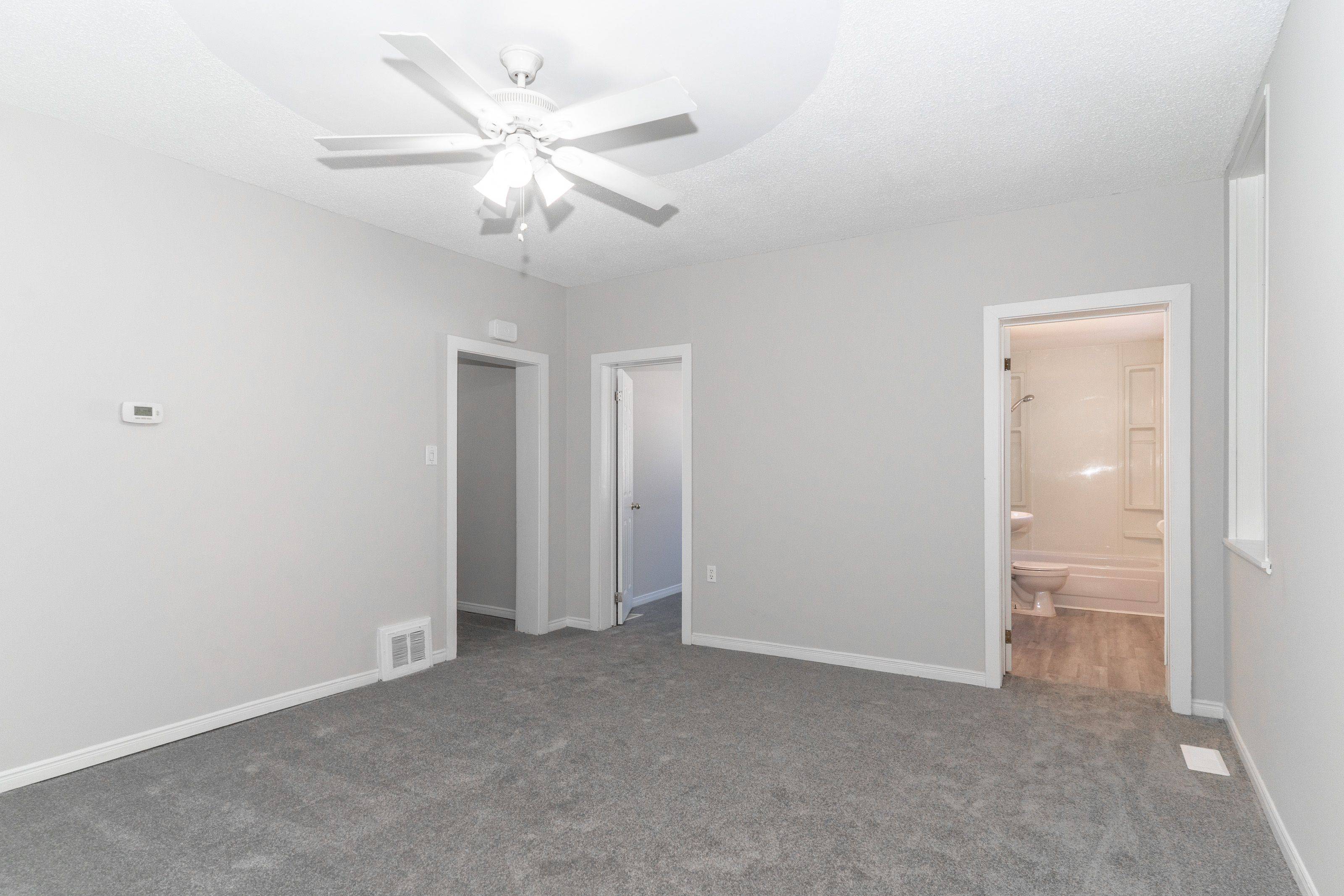 18 Susan ST W, Huntsville, ON P1H 1X4