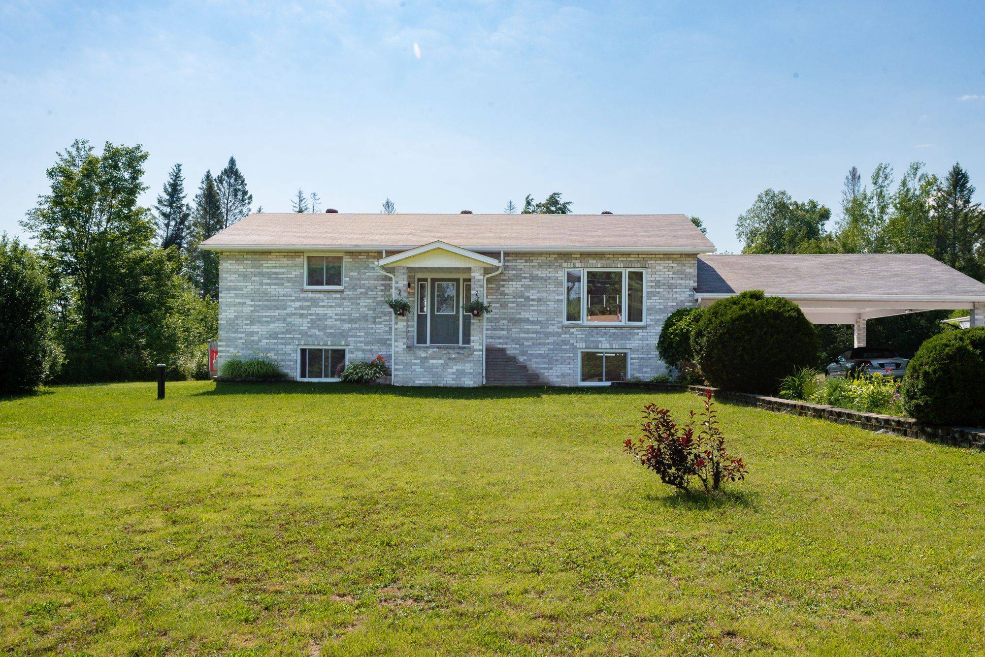 68 CHENIER RD, Mattawa, ON P0H 1V0