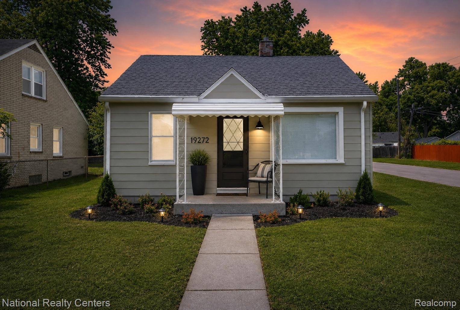 22591 Tulane AVE, Farmington Hills, MI 48336