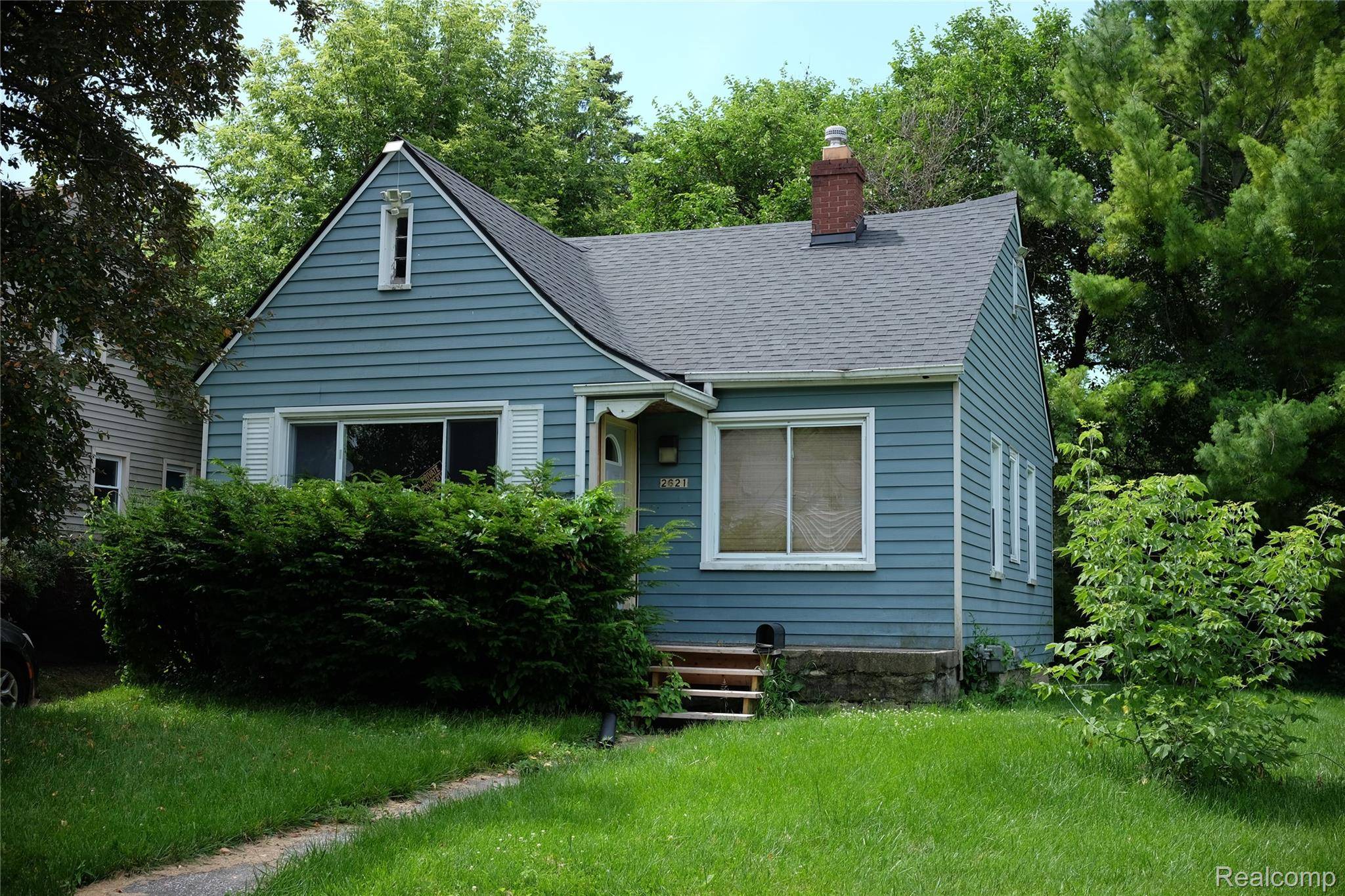 2621 Raskob, Flint, MI 48504
