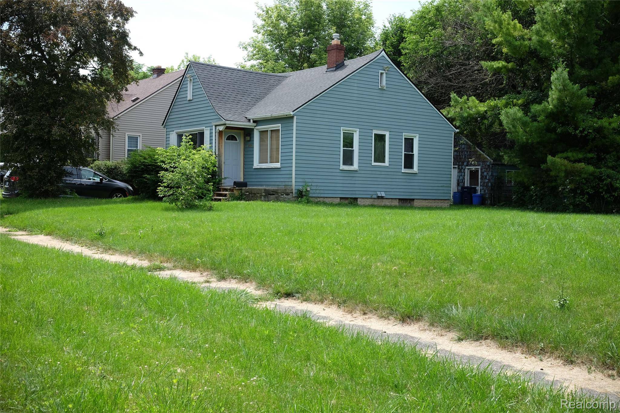 2621 Raskob, Flint, MI 48504